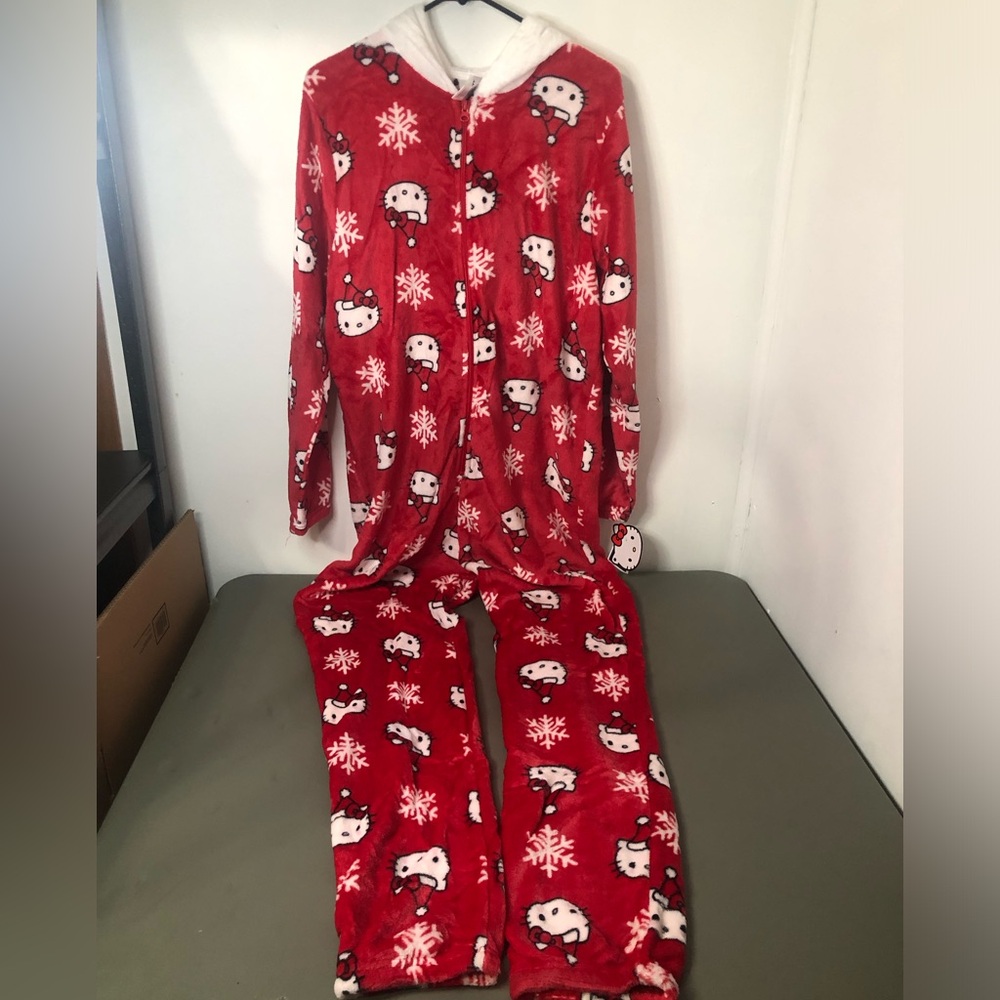 Hello Kitty Viral Christmas Adult Hooded Onesie Jumpsuit NWT Size Large